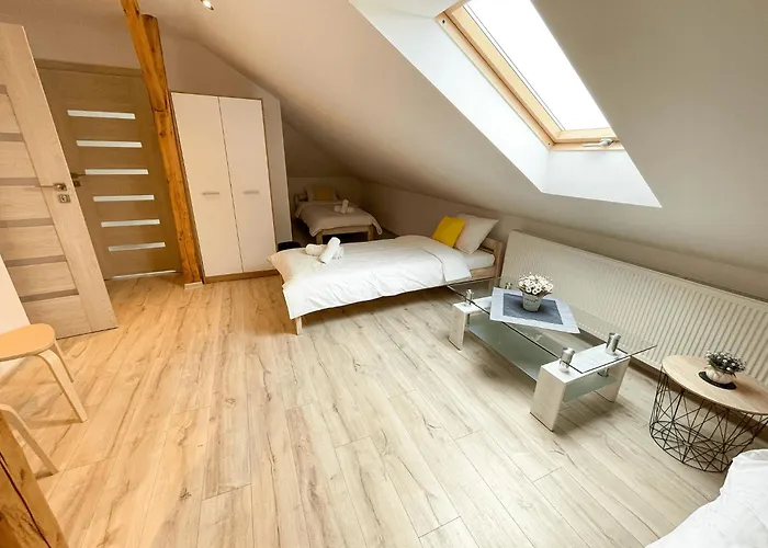 民宿 Land House 扎托尔